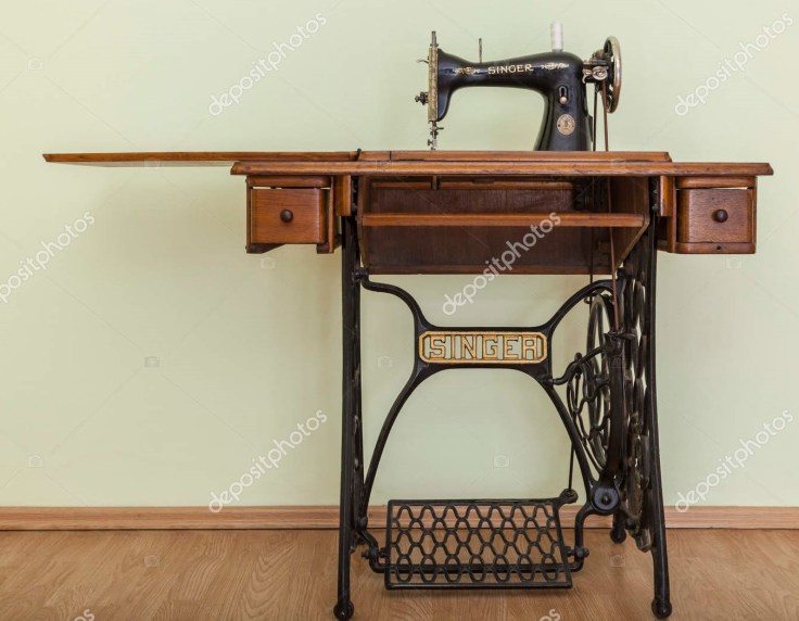 Singer Sewing Machine